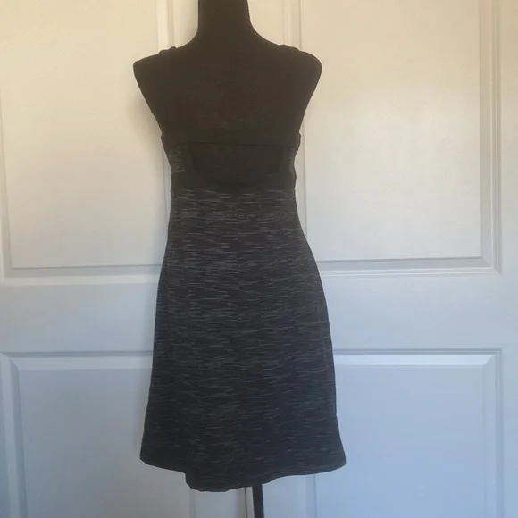 Balance Collection Dress - Picture 3 of 7